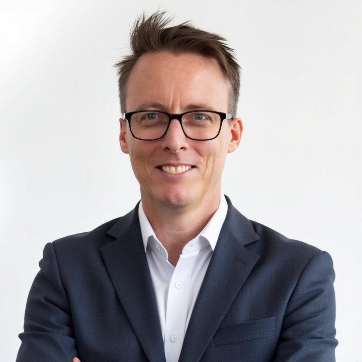 Simon Lange
